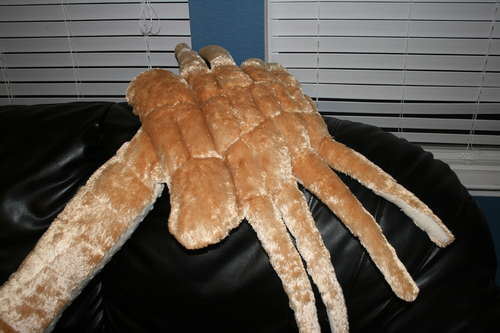 How-To:  Plush Facehugger Buddy